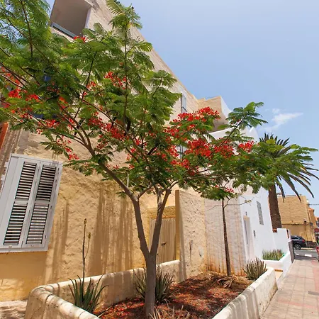 Montserrat דירה *