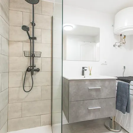 Montserrat דירה *